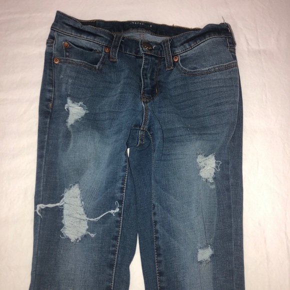 AÉROPOSTALE: 0 low rise jeans w/rips - Picture 2 of 6